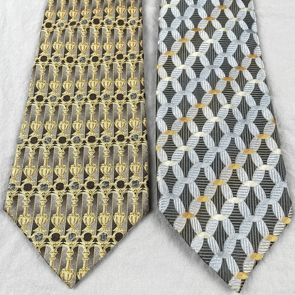 LAMBERTI Mens Silk Necktie UN Security Council Chamber Wall Design Pattern Tie‎